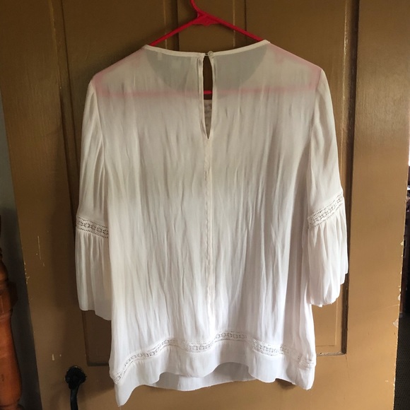 Women’s cream blouse.. - Picture 5 of 5